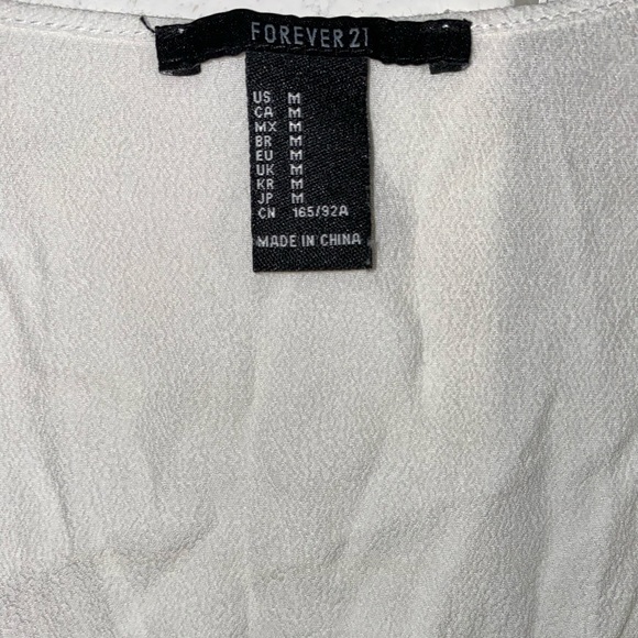 White Croptop - Picture 3 of 3